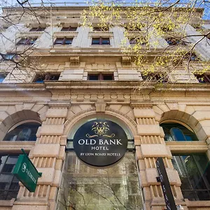 Hotel Old Bank - Lion Roars &